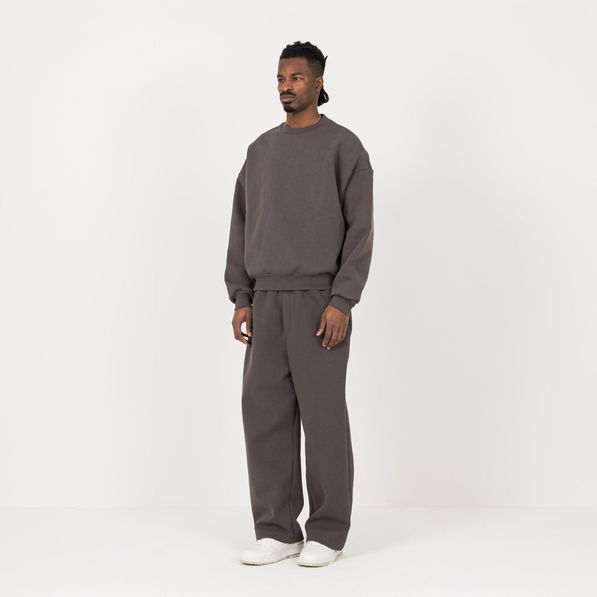 Model view of Destructive Sculpt Moor Brown Sweatshirt
